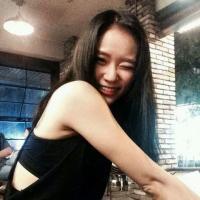 嘿阿晚 女人的眼泪是最无用的