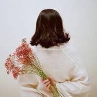 卿己.【短发】 在一起不是说说笑互相