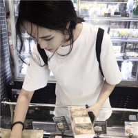 美女--。 我拒绝了所有人的青睐