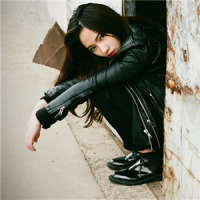 九月如言 感谢那些在我背后说我