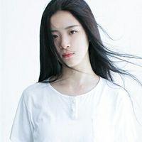 余生请你多多指教。 ╰ァ呵、穿白衬衣的男