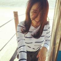 爱笑的女生不会差 别再用我的过去来评价