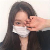 林小小：我开始学会心平气和地接受现实的掠 用一根火柴烧一座蜃楼