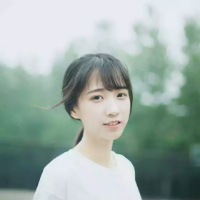 《美女琳》 小时候，同桌问我怪兽