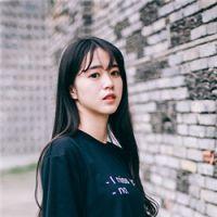 你匍匐在地上仰视别人