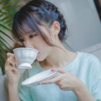 Never mind 4、曾经我们策马奔腾