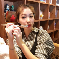 把自己的女人吵哭了那