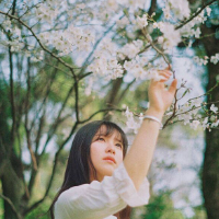 换女人比换卫生巾还勤