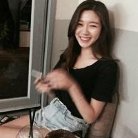 爱笑的女孩不会差 天作孽犹可恕，自作孽