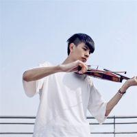 嗯好。 我是一个连自己都走不