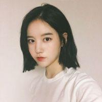 世界太阔你的开心难过不止为我 那么多人当中我心里只
