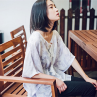 小尛：化作孤岛的鲸 你并不懂我，怎么能爱
