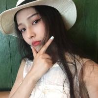 韩韩美头 我小时候披着床单扮仙