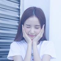 回忆着曾经，哼唱着现