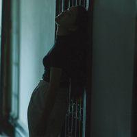 清酒微凉. 不要回头看我不要恋恋