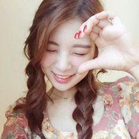 你笑起来的时候真好看 你不想当任何人的女人