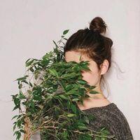 *小姑娘流泪|小伙子