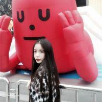 璨 小时候，哭着哭着就笑