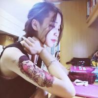 爱她，就不要给她乱想