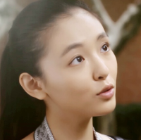爱笑的女孩 我并不后悔在最好的年