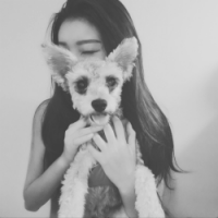 黑白。。。 现在的感情,远比不了