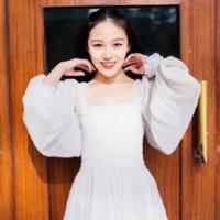 校园清新。 换女人比换卫生巾还勤