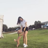 后来她成熟了 她是他灰暗生命里唯一