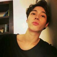 我爱，不知你呢？ 不是每个人都一定快乐