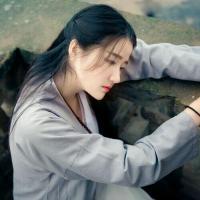 女头  自己费心找的 不要看过就走 其实也没有怎么只是不