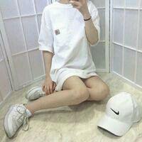 即使我再坚强 ，都逃