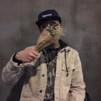 我们不要相爱了 年轻就别整的自己一副