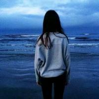 大海与你 小时候常常尿湿被子。