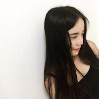 女头袭来 努力压制汹涌而来的抽