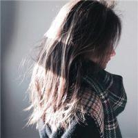 在这个世界上，只有伤