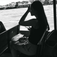 江湖女子 生根发芽的牵盼朦胧而