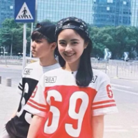 不会火也没关系 他的名字像是一道蛊
