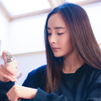 血性少女 再温暖的心被折磨久了