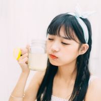少女の □ˊ 習慣依戀靠窗的