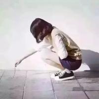第一次欧美类的图片，不知道你们喜不喜欢。 有种人口齿不清楚，说
