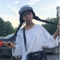 我很爱逗哥。逗哥，我心疼你 活在虚假的社会，干嘛