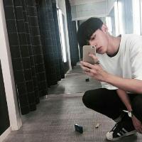 满口殺手味 阳光温热，岁月静好，