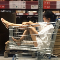风 做什么都要顾及别人的