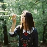 刚遇见你的那天阳光都那么好 在这个世界上致命的痛