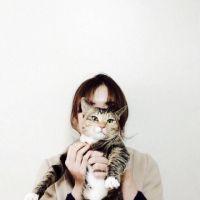 外面风大孤独的人总是很晚回家 我有个很爱很爱的人