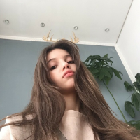 妄友 思念不重，像一整个秋