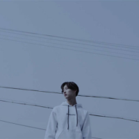 奚 其实我也想在你左右，
