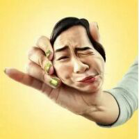 我在机场等一艘船。 最团结的事莫过于全寝