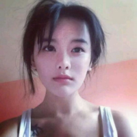 眉开眼笑. 那段甜蜜的过程，很幸