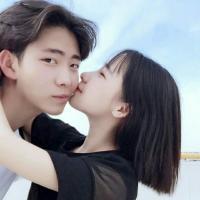 喜欢清风却伸手抓空 好像你一点都不怕时光