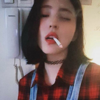 嗯，不碍. 昏黄烛火轻摇晃，大红